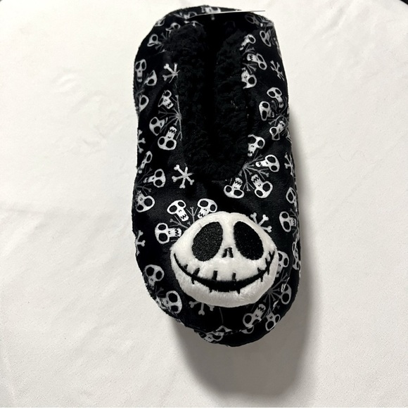 Disney The Nightmare Before Christmas Women Holiday Fuzzy Babba 3D Slipper Socks - Picture 1 of 6